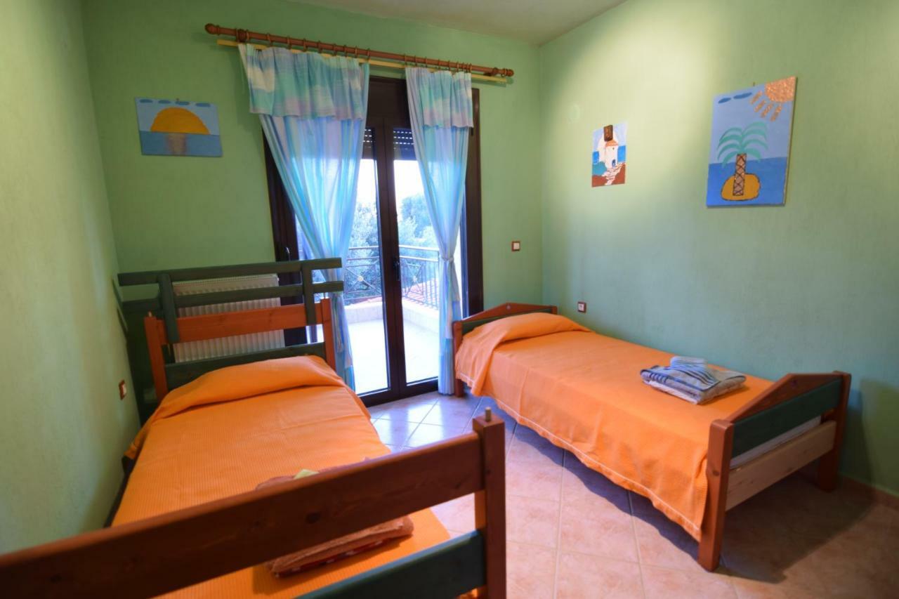 Holiday Villa Vee Неа-Скиони Экстерьер фото